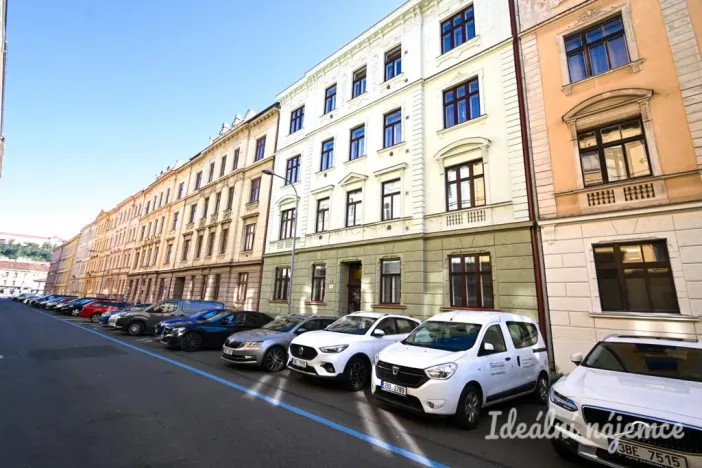 Pronájem bytu 2+1, Brno, Zahradnická, 79 m2