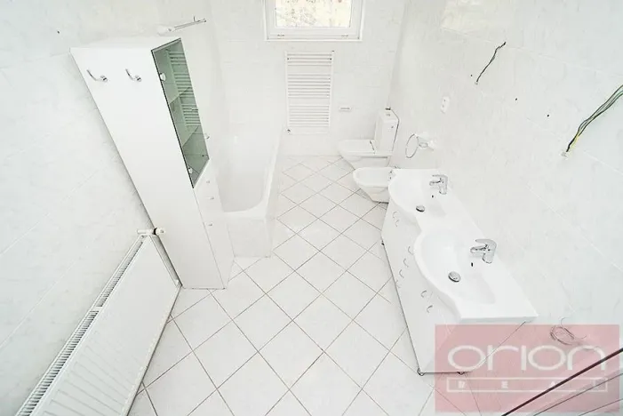 Pronájem rodinného domu, Praha - Břevnov, Slezanů, 350 m2