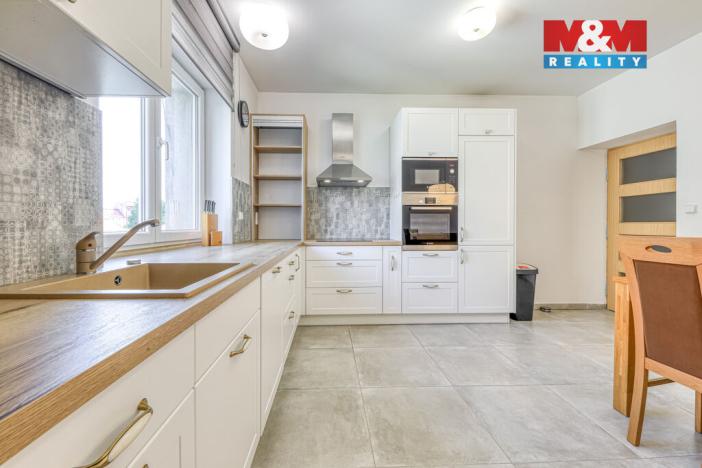 Pronájem bytu 3+1, Plzeň - Jižní Předměstí, Erbenova, 140 m2