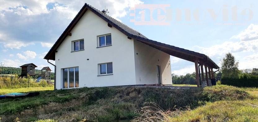 Pronájem rodinného domu, Svinaře, 154 m2