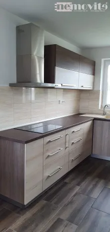 Pronájem rodinného domu, Svinaře, 154 m2