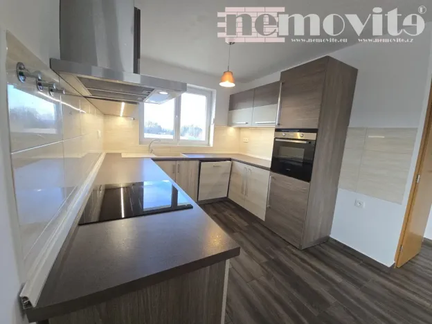 Pronájem rodinného domu, Svinaře, 154 m2