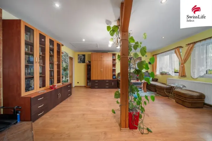 Prodej rodinného domu, Lomnice nad Popelkou, Komenského, 240 m2