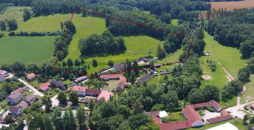 Prodej komerční nemovitosti, Týnec nad Sázavou - Krusičany, 220 m2