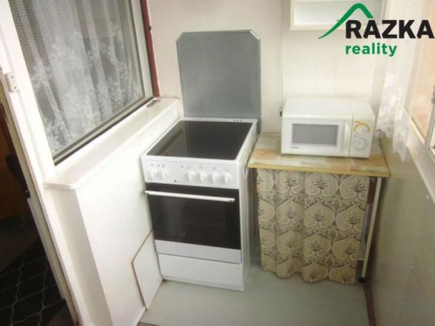 Prodej bytu 1+kk, Jindřichův Hradec, Sídliště Vajgar, 27 m2