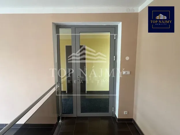 Pronájem kanceláře, Ostrava, Opavská, 150 m2