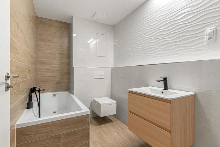 Prodej bytu 3+kk, České Budějovice, Branišovská, 84 m2