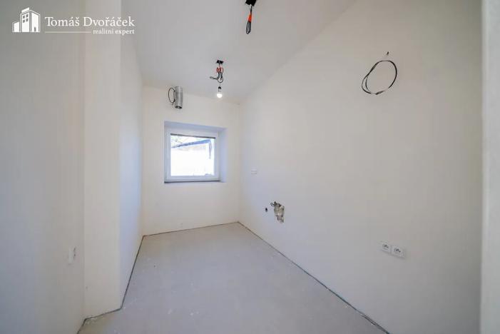 Prodej bytu 2+1, Lomnice, Tišnovská, 43 m2