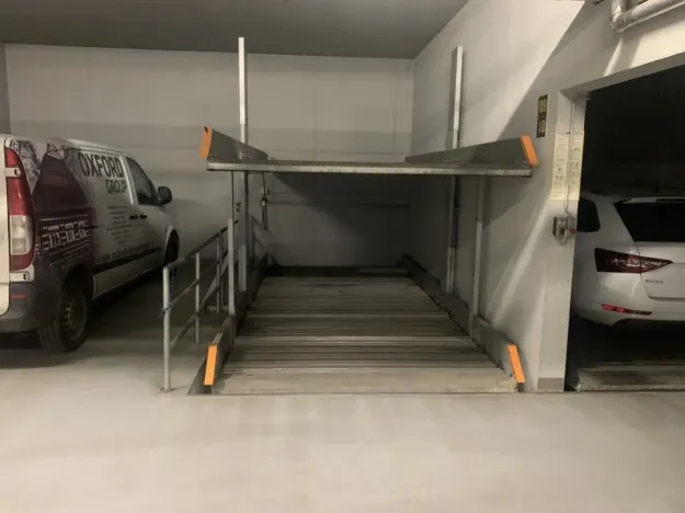 Pronájem garáže, Praha - Vršovice, Rostovská, 15 m2