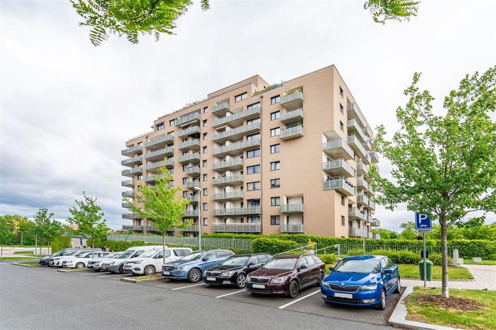 Prodej bytu 4+kk, Praha, Zvěřinova, 108 m2