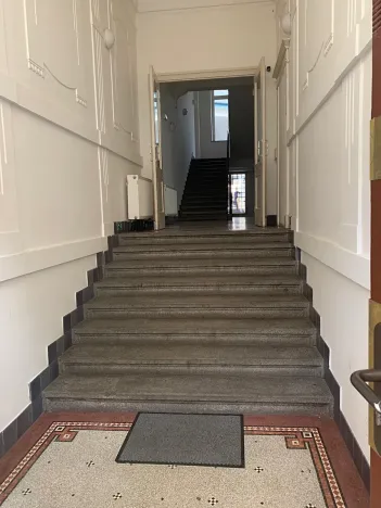 Pronájem ordinace, Praha - Vinohrady, Chrudimská, 325 m2