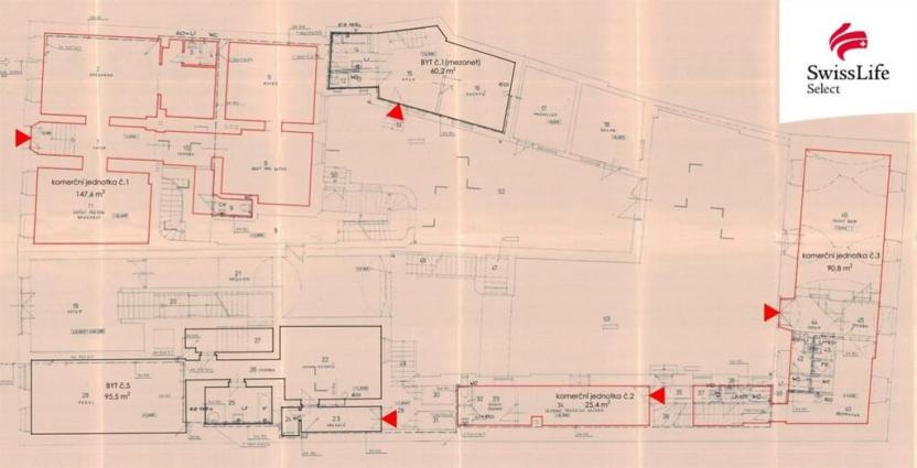 Prodej činžovního domu, Třeboň, Masarykovo nám., 1250 m2