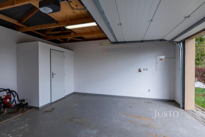 Prodej garáže, Těmice, 38 m2