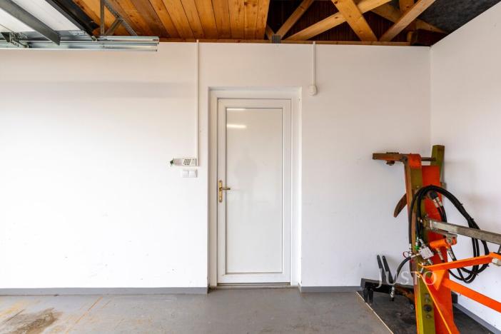 Prodej garáže, Těmice, 38 m2