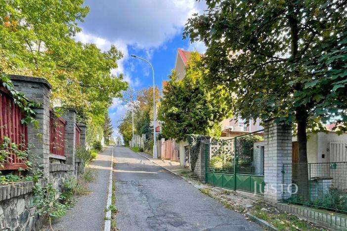 Prodej bytu 3+1, Praha - Braník, Pod svahem, 72 m2