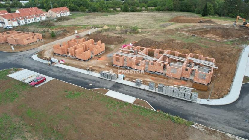 Prodej bytu 3+kk, Nučice, U zastávky, 99 m2