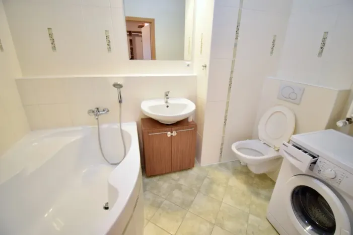 Pronájem bytu 1+kk, Brno - Bystrc, Hvozdecká, 39 m2