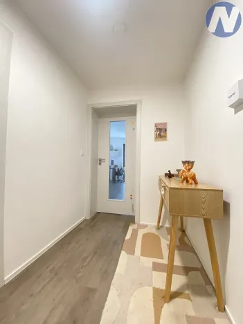 Pronájem bytu 1+kk, Hluboká nad Vltavou, Potoční, 42 m2