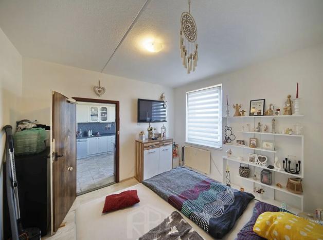 Prodej bytu 3+1, Jindřichův Hradec, Kosmonautů, 64 m2