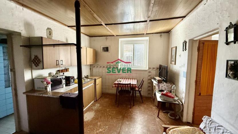 Prodej rodinného domu, Braňany, P. Bezruče, 675 m2