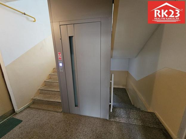 Pronájem bytu 1+kk, Mariánské Lázně, Hroznatova, 20 m2