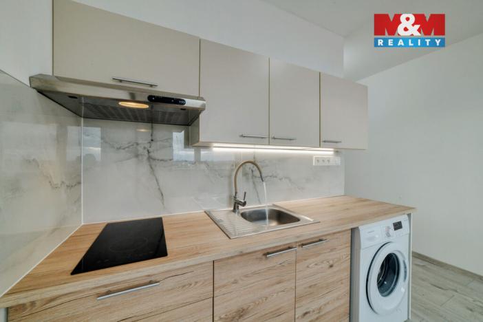 Pronájem bytu 1+kk, Mariánské Lázně - Úšovice, Hroznatova, 19 m2