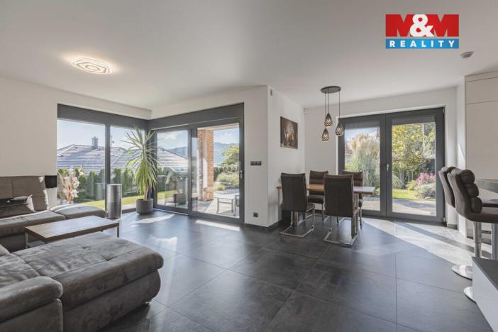 Prodej rodinného domu, Mochtín - Újezdec, 125 m2