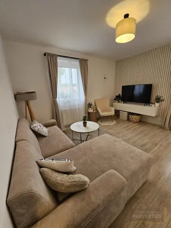 Pronájem bytu 3+kk, Břežany II, 75 m2