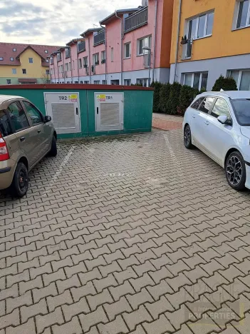Pronájem bytu 3+kk, Břežany II, 75 m2