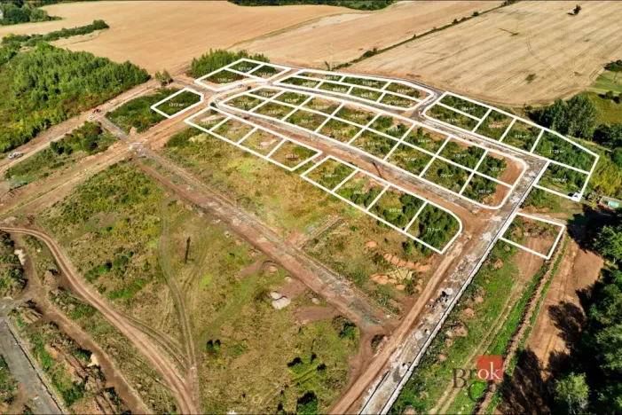 Prodej pozemku pro bydlení, Ostrov - Kfely, 697 m2
