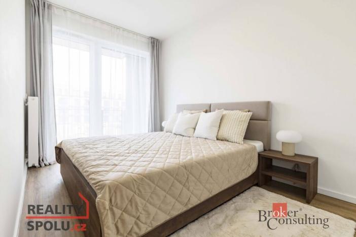 Pronájem bytu 2+kk, Kladno - Dubí, Ke křížku, 52 m2