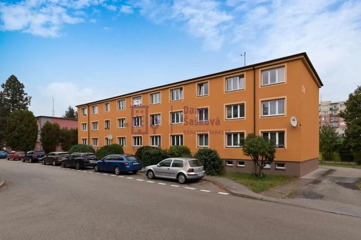 Pronájem bytu 2+1, Jindřichův Hradec, sídliště U Nádraží, 53 m2