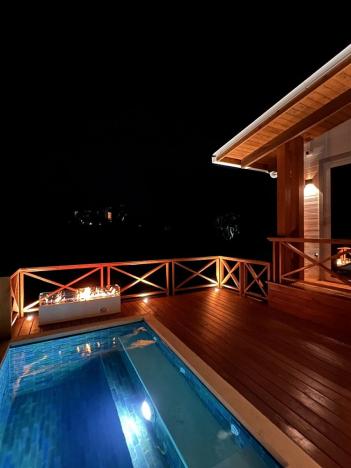 Prodej rodinného domu, Coxen Hole, Roatán, Honduras, 238 m2