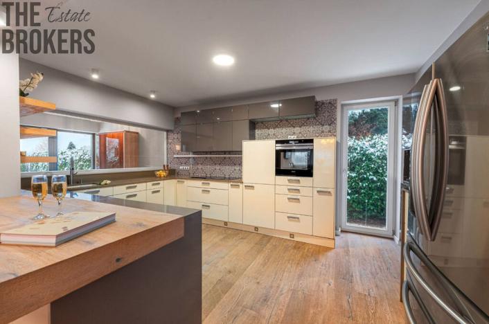 Prodej rodinného domu, Praha - Lahovice, K novým domkům, 300 m2