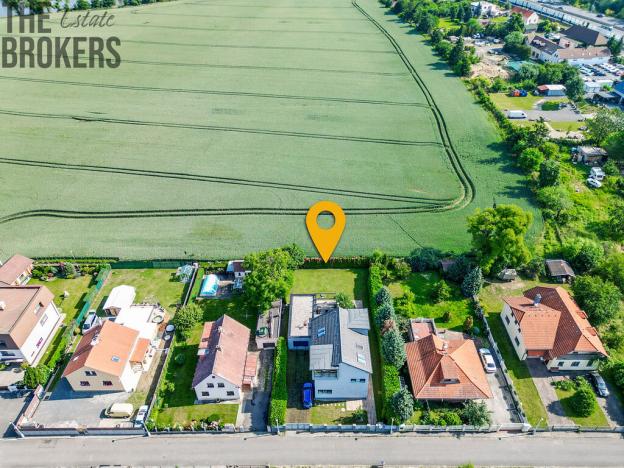 Prodej rodinného domu, Praha - Lahovice, K novým domkům, 300 m2