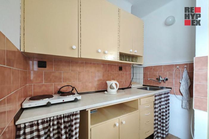 Pronájem bytu 1+kk, Liberec - Liberec V-Kristiánov, Stavbařů, 27 m2