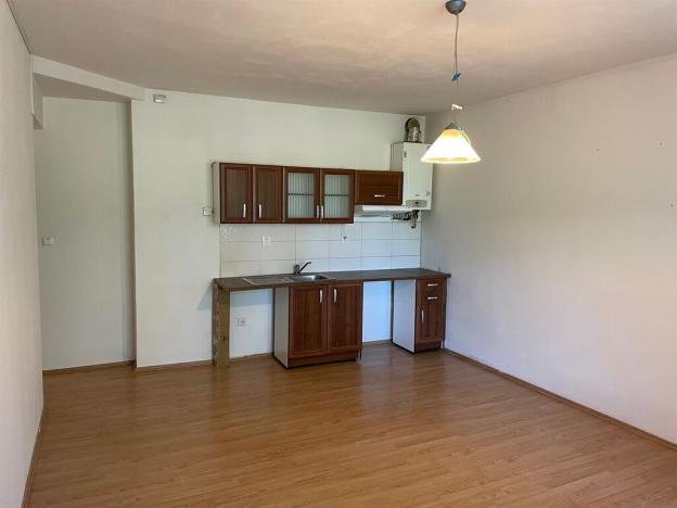 Pronájem bytu 1+kk, Aš, Chebská, 30 m2