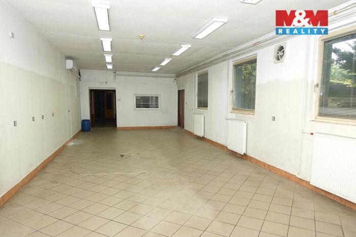 Pronájem obchodního prostoru, Kutná Hora - Hlouška, Masarykova, 201 m2