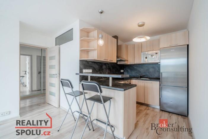 Pronájem bytu 2+kk, Praha - Vokovice, Tobrucká, 51 m2