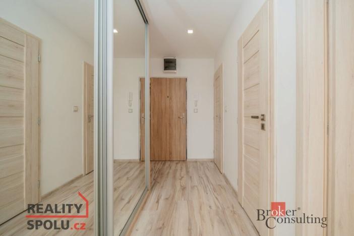 Pronájem bytu 2+kk, Praha - Vokovice, Tobrucká, 51 m2