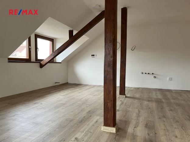Prodej bytu 4+kk, Kladno, Poštovní náměstí, 123 m2