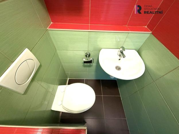 Pronájem bytu 1+1, Sokolov, Švabinského, 35 m2