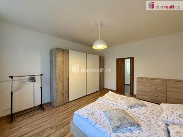 Prodej bytu 2+1, Mariánské Lázně, Hlavní třída, 73 m2