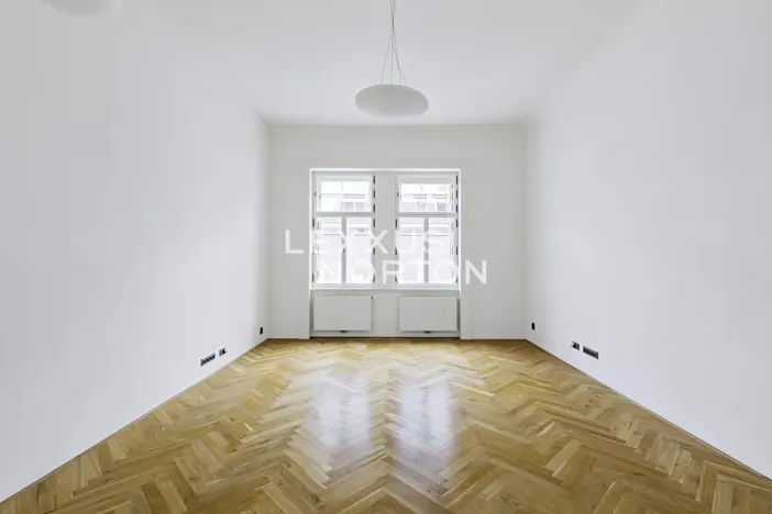 Pronájem bytu 3+1, Praha - Nové Město, Na Poříčí, 92 m2