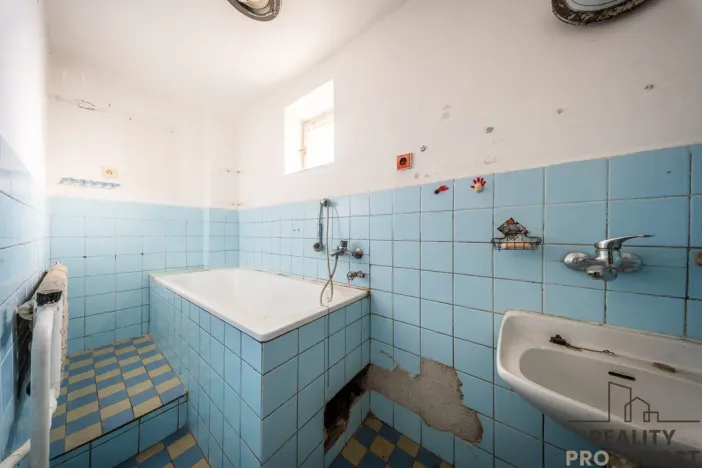 Prodej rodinného domu, Vracov, Drahy, 420 m2