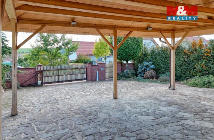 Prodej rodinného domu, Hrušovany, 300 m2