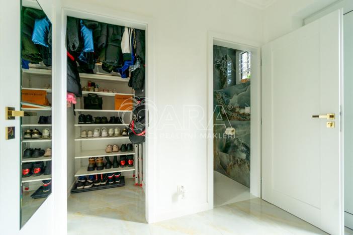 Pronájem rodinného domu, Rostoklaty - Nová Ves II, 90 m2