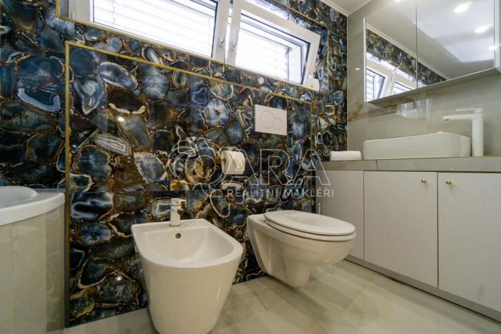 Pronájem rodinného domu, Rostoklaty - Nová Ves II, 90 m2