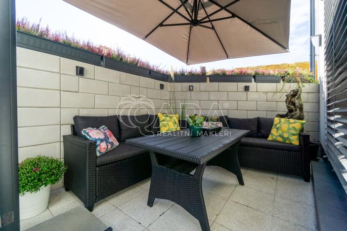 Pronájem rodinného domu, Rostoklaty - Nová Ves II, 90 m2