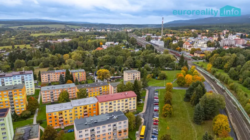 Prodej bytu 2+1, Mariánské Lázně, Za Tratí, 64 m2